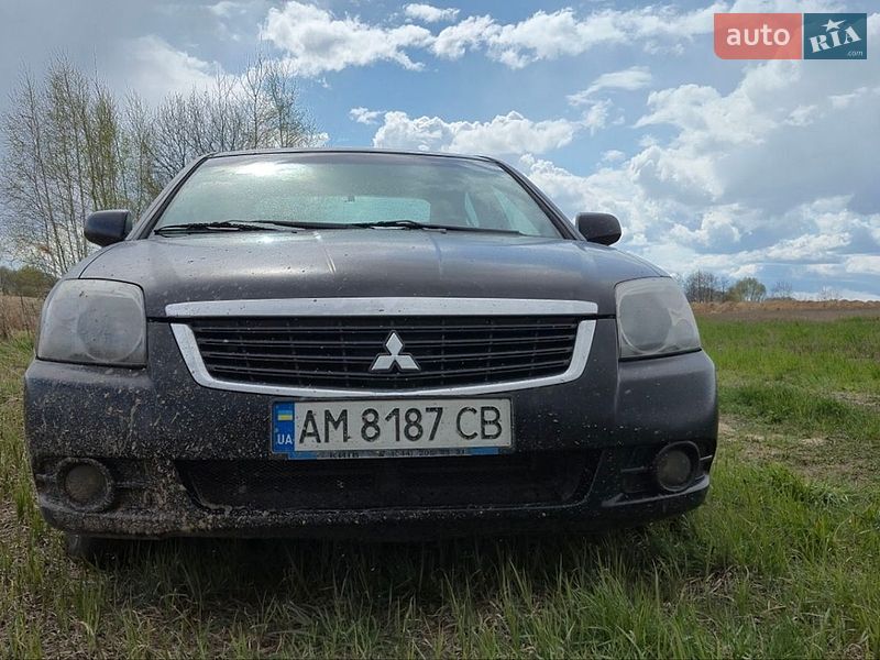 Mitsubishi Galant 2008