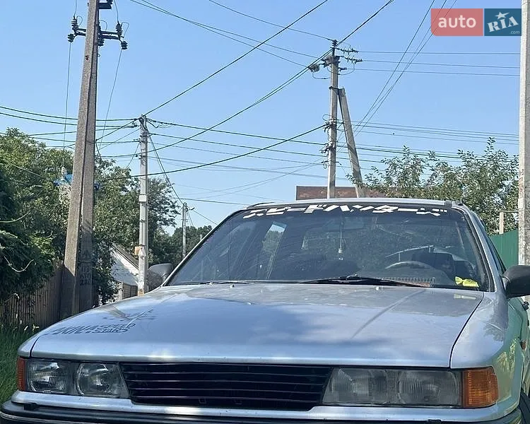 Mitsubishi Galant 1988