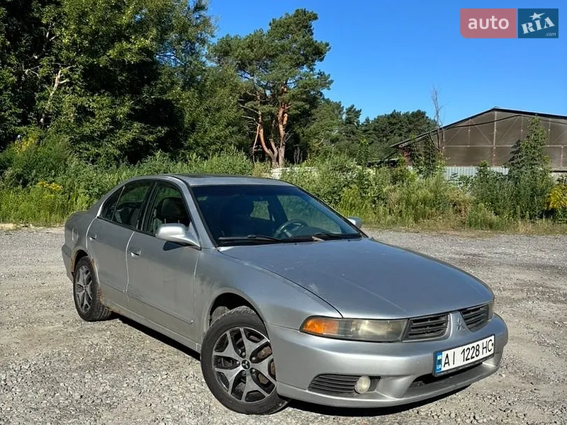 Mitsubishi Galant 2003