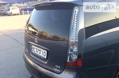 Мінівен Mitsubishi Grandis 2005 в 