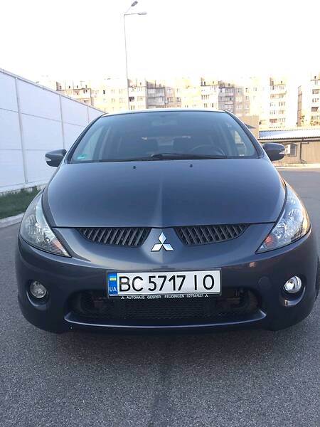 Мінівен Mitsubishi Grandis 2005 в Львові