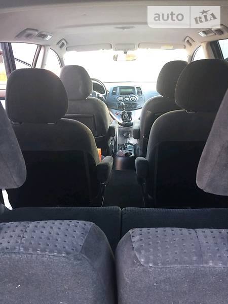 Мінівен Mitsubishi Grandis 2005 в Львові