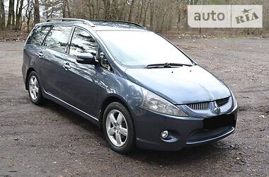 Мінівен Mitsubishi Grandis 2006 в 