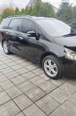 Минивэн Mitsubishi Grandis 2006 в 
