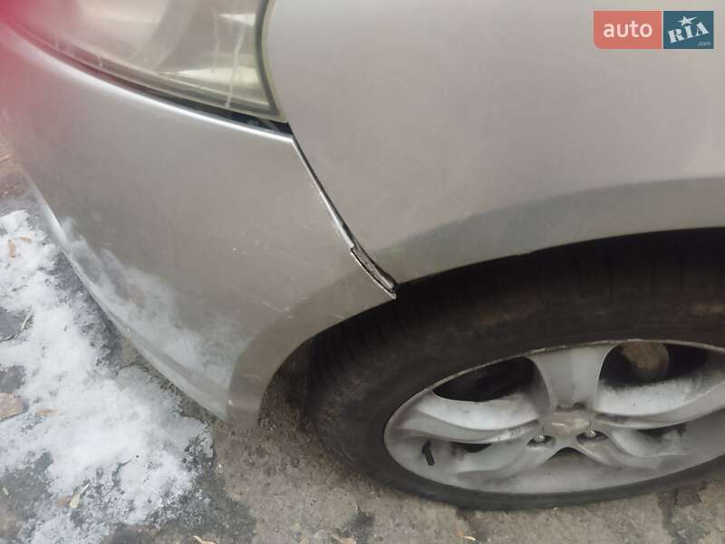 Универсал Mitsubishi Grandis 2009 в Киеве