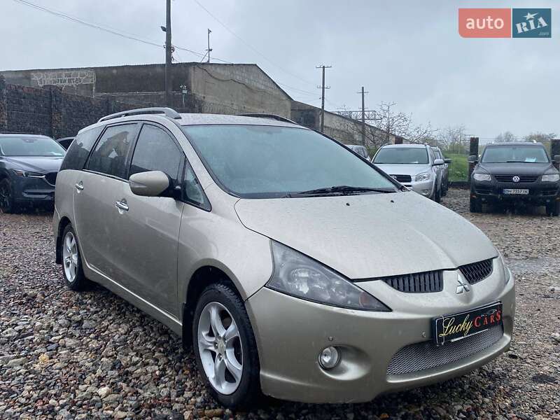 Минивэн Mitsubishi Grandis 2006 в Одессе
