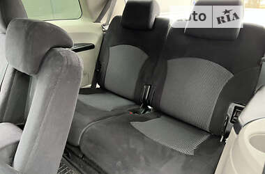 Мінівен Mitsubishi Grandis 2008 в 
