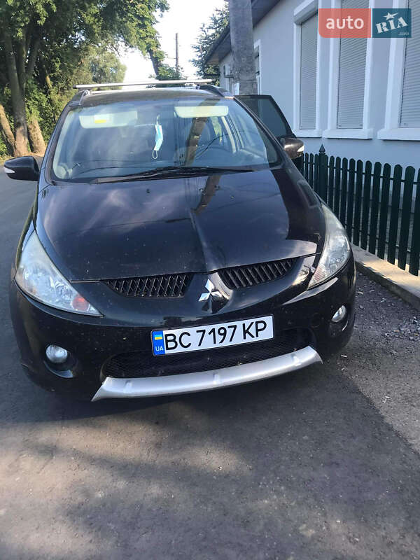 Минивэн Mitsubishi Grandis 2008 в Львове