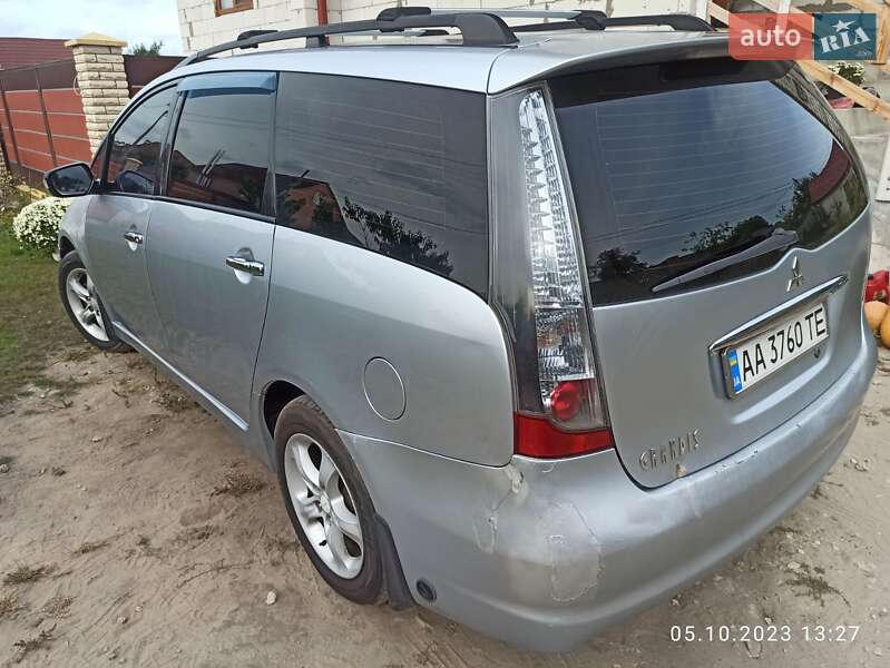 Минивэн Mitsubishi Grandis 2007 в Киеве