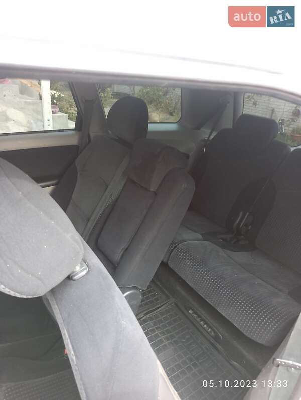 Минивэн Mitsubishi Grandis 2007 в Киеве