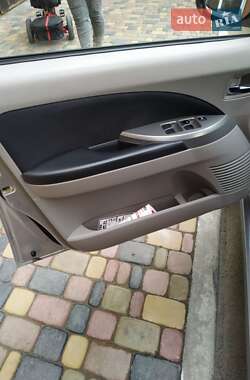 Минивэн Mitsubishi Grandis 2007 в Благовещенском