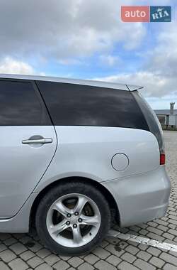 Мінівен Mitsubishi Grandis 2006 в 