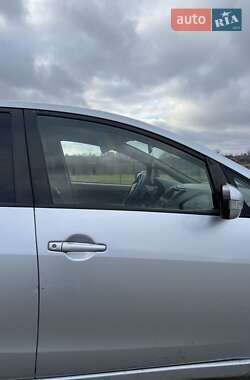 Мінівен Mitsubishi Grandis 2006 в 
