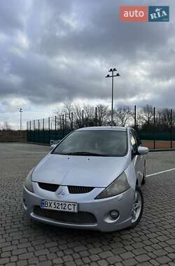 Мінівен Mitsubishi Grandis 2006 в 