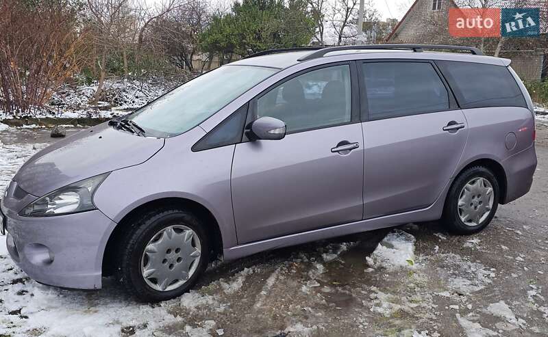 Минивэн Mitsubishi Grandis 2005 в Херсоне