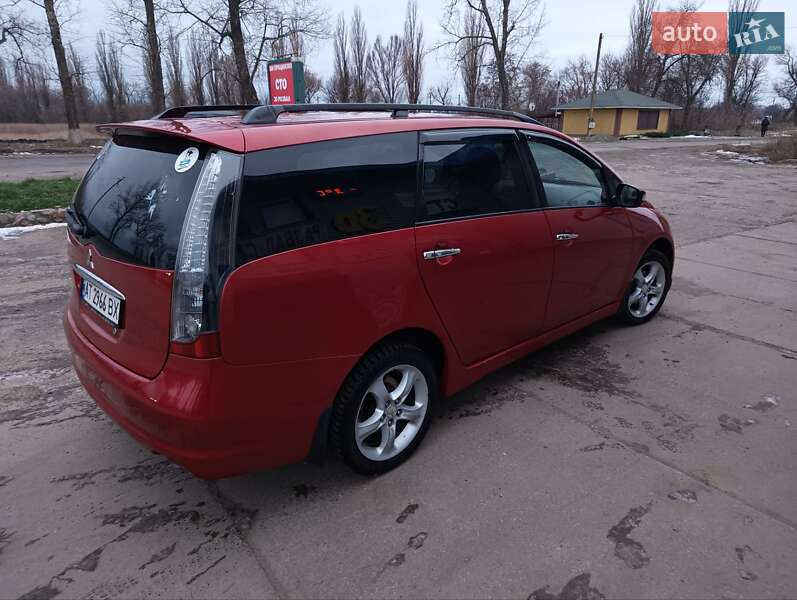 Минивэн Mitsubishi Grandis 2006 в Золочеве