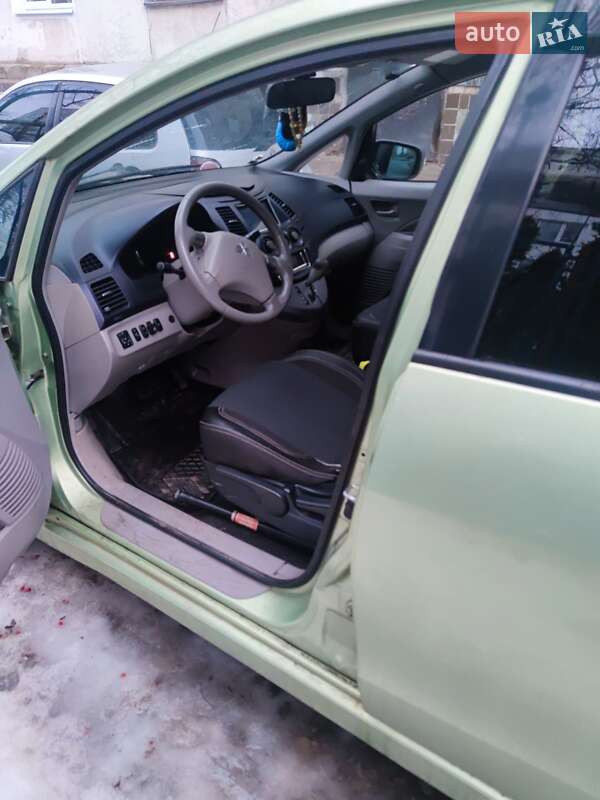 Мінівен Mitsubishi Grandis 2004 в Конотопі