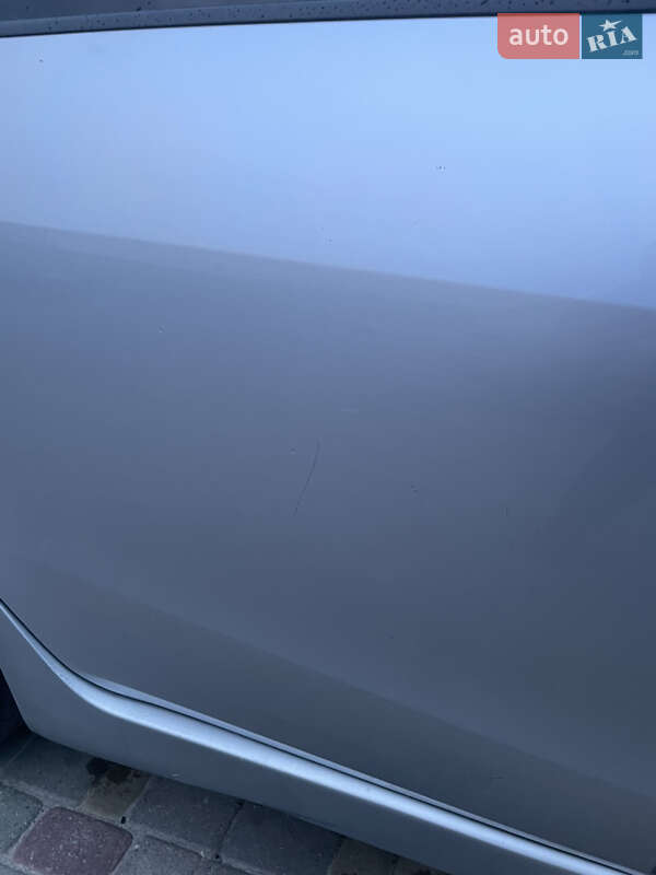 Минивэн Mitsubishi Grandis 2007 в Львове