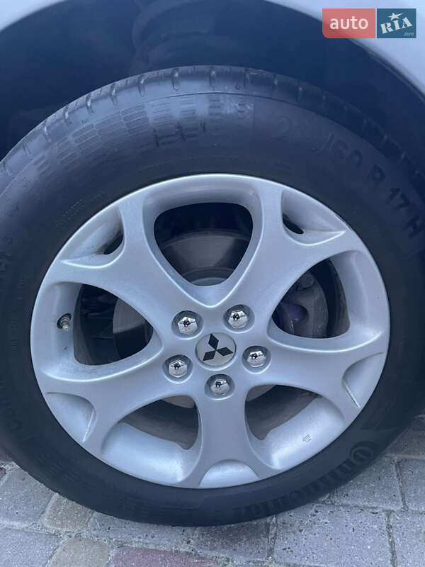 Минивэн Mitsubishi Grandis 2007 в Львове