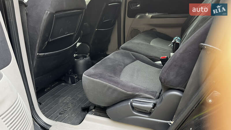 Мінівен Mitsubishi Grandis 2008 в Знам'янці