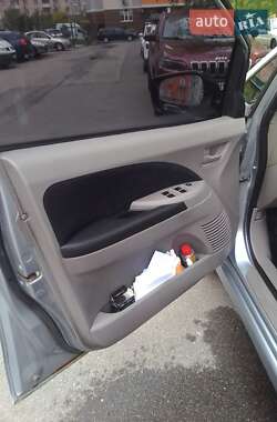 Минивэн Mitsubishi Grandis 2007 в 