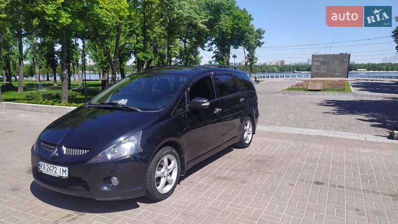 Мінівен Mitsubishi Grandis 2007 в Києві