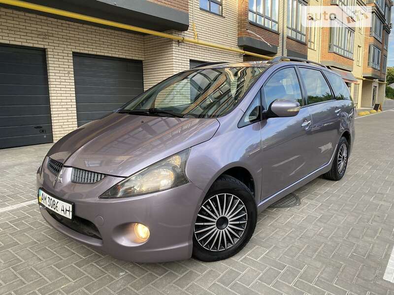 Минивэн Mitsubishi Grandis 2006 в Житомире