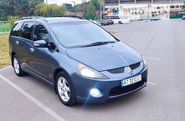 Мінівен Mitsubishi Grandis 2006 в Івано-Франківську