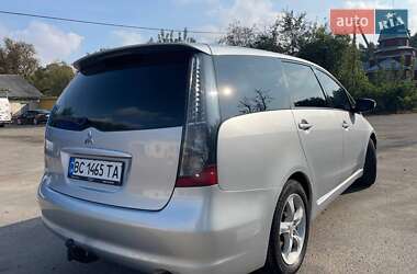 Минивэн Mitsubishi Grandis 2004 в Бродах