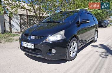 Минивэн Mitsubishi Grandis 2008 в 