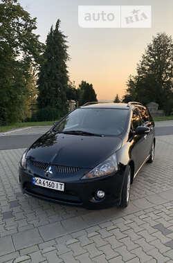 Минивэн Mitsubishi Grandis 2005 в Киеве