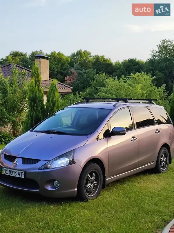 Mitsubishi Grandis