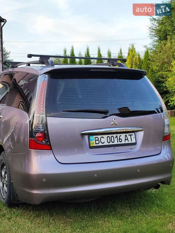 Мінівен Mitsubishi Grandis 2006 в Львові