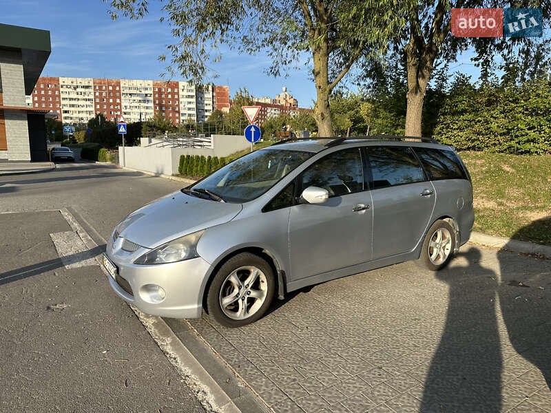 Мінівен Mitsubishi Grandis 2006 в Львові