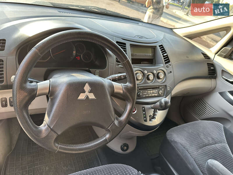 Мінівен Mitsubishi Grandis 2006 в Львові