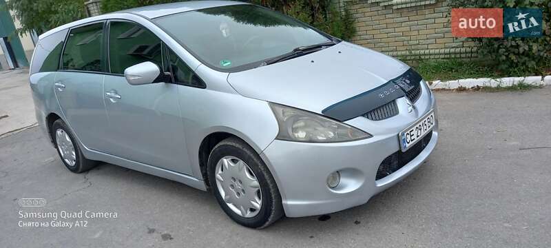 Мінівен Mitsubishi Grandis 2006 в Чернівцях