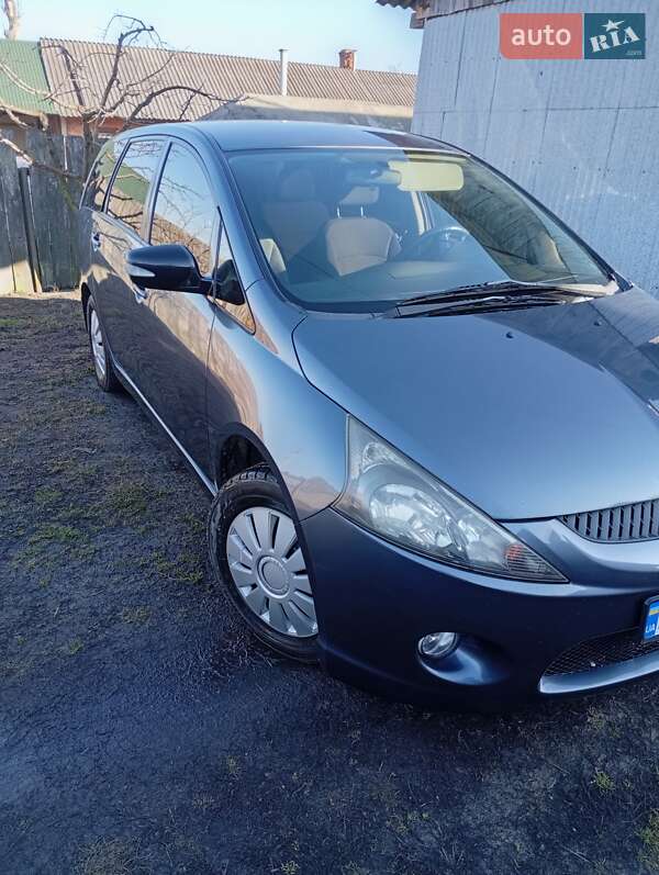 Минивэн Mitsubishi Grandis 2006 в Шептицькому