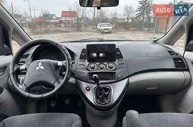 Мінівен Mitsubishi Grandis 2005 в Києві