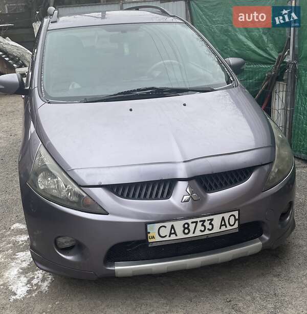 Минивэн Mitsubishi Grandis 2004 в Броварах