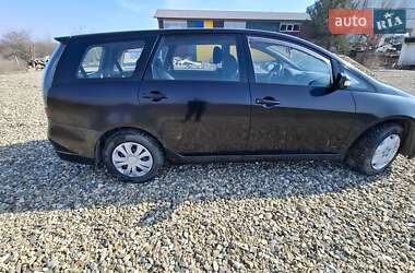 Минивэн Mitsubishi Grandis 2006 в 