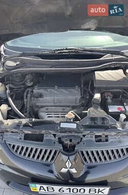 Мінівен Mitsubishi Grandis 2007 в 