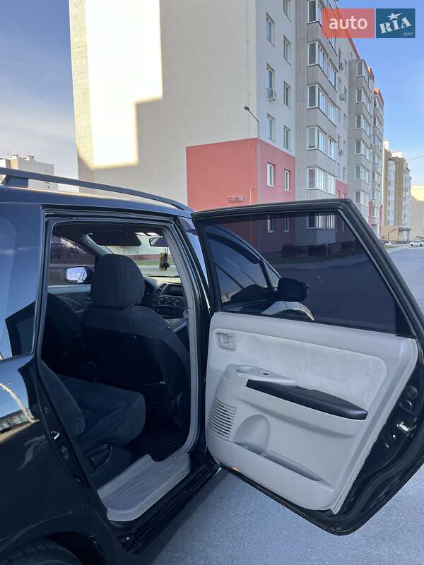 Минивэн Mitsubishi Grandis 2005 в Виннице