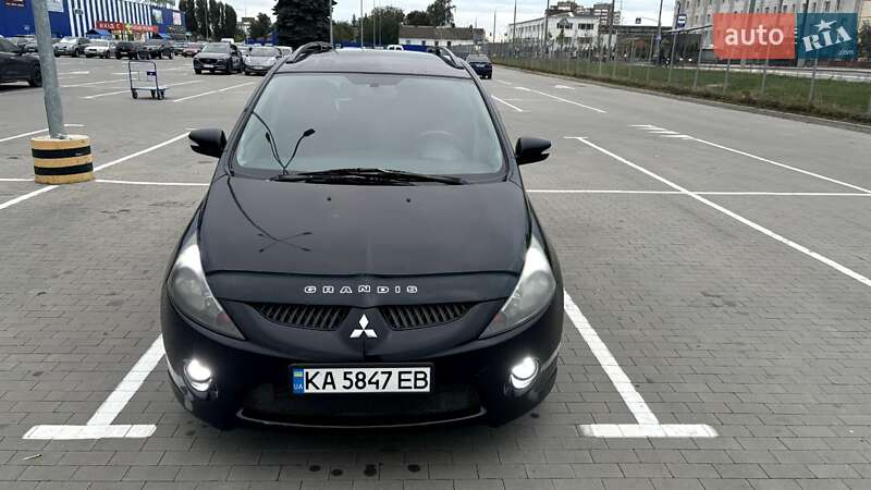 Мінівен Mitsubishi Grandis 2005 в Вінниці