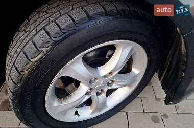 Мінівен Mitsubishi Grandis 2004 в 