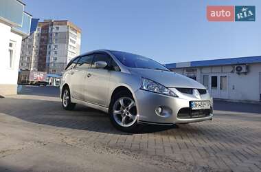 Мінівен Mitsubishi Grandis 2008 в 