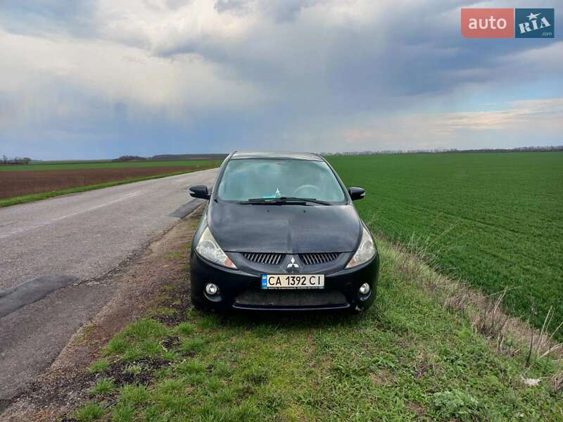 Мінівен Mitsubishi Grandis 2008 в Шполі