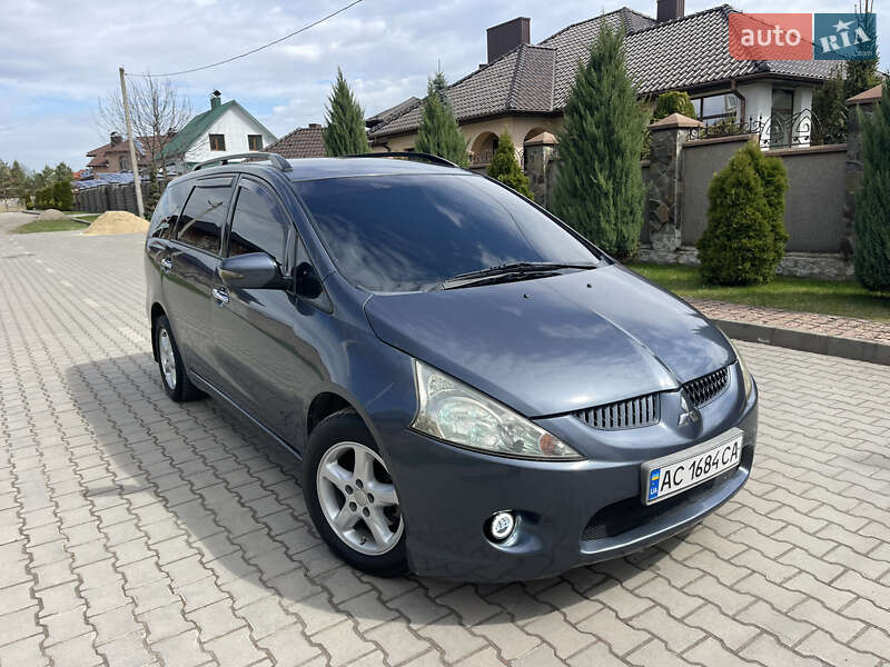 Мінівен Mitsubishi Grandis 2006 в Луцьку