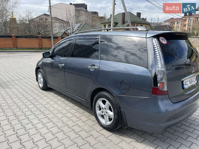 Мінівен Mitsubishi Grandis 2006 в Луцьку