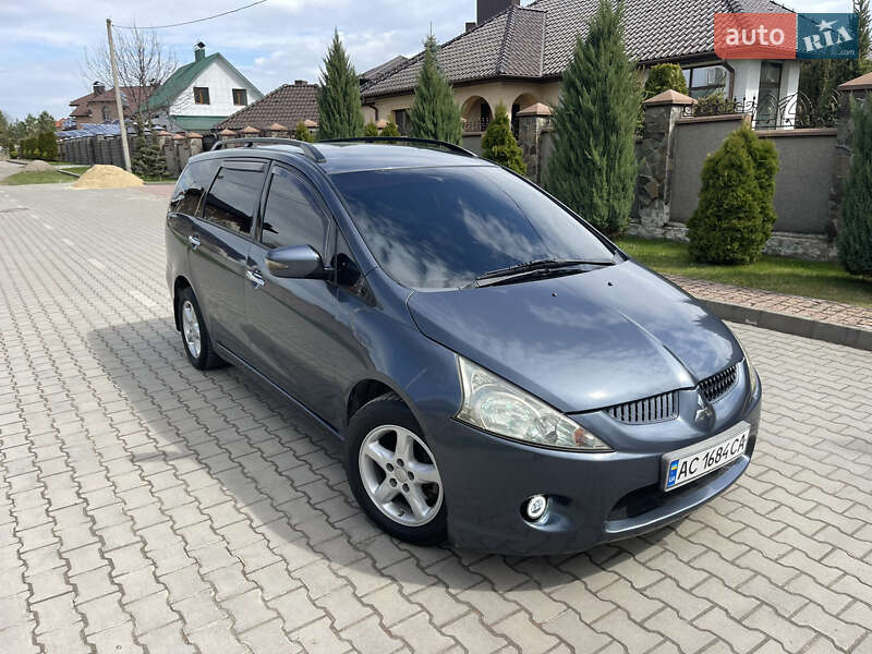 Мінівен Mitsubishi Grandis 2006 в Луцьку