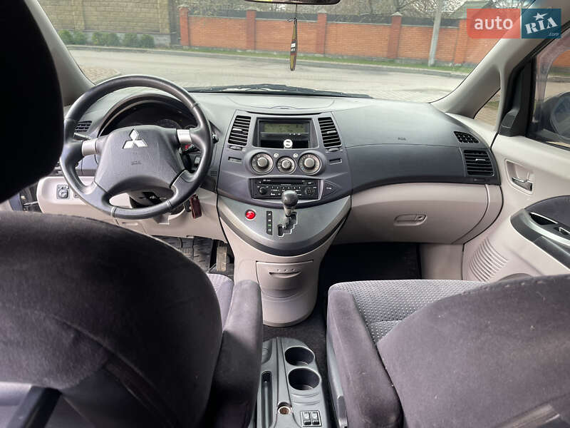 Мінівен Mitsubishi Grandis 2006 в Луцьку